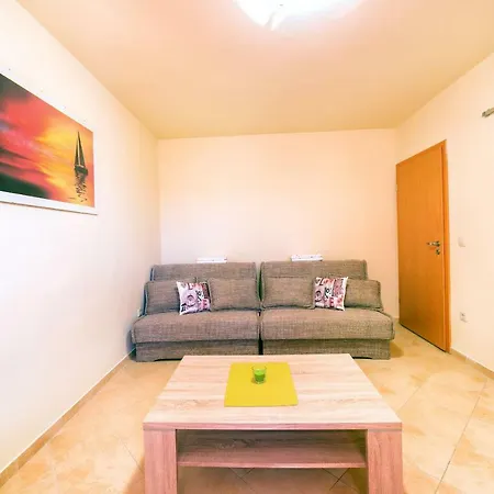 Appartement Apartman Luna Vodice
