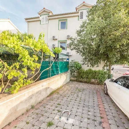 Appartement Apartman Luna